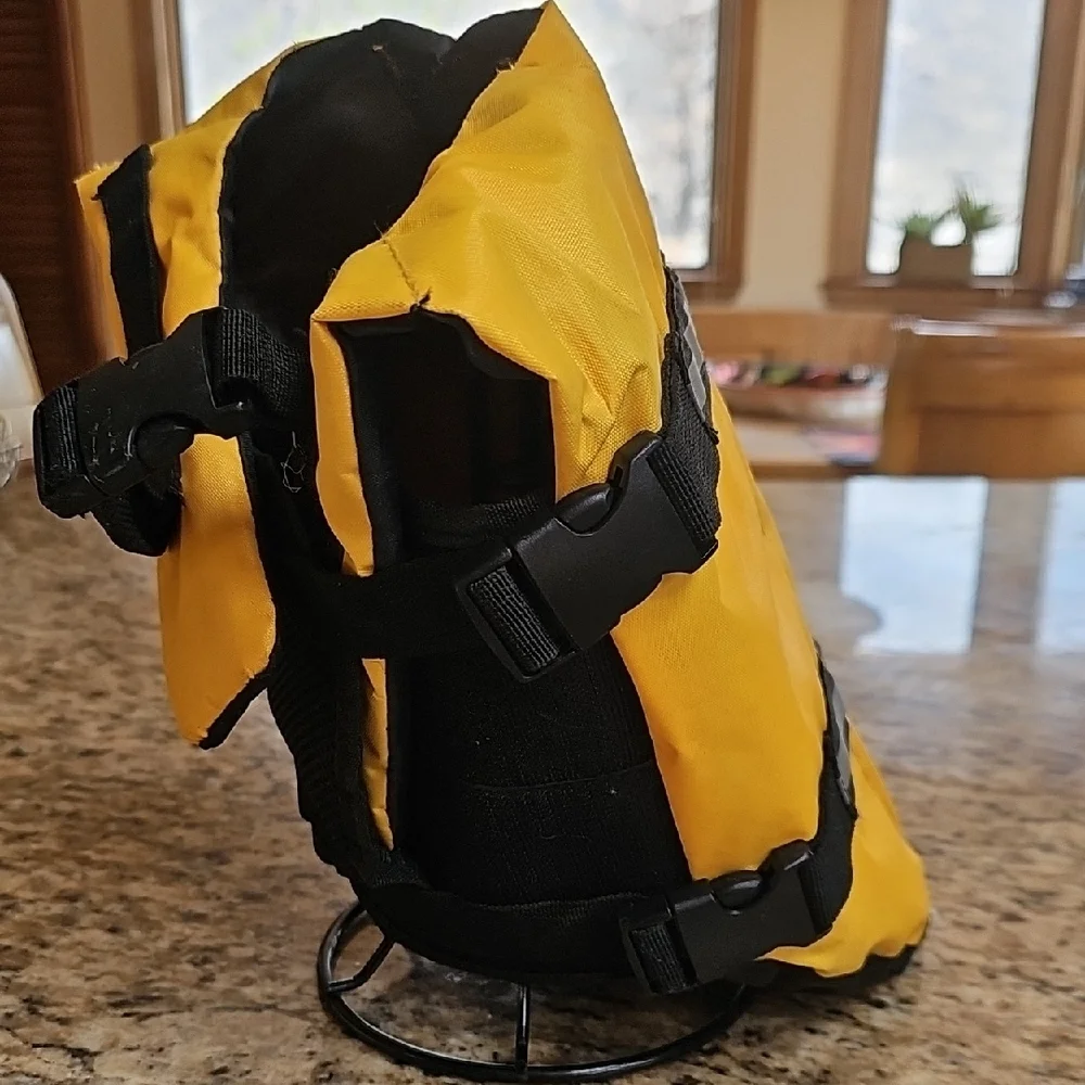 NWoT Yellow Dog Life Jacket with Black Straps fits medium size dog - adjustable